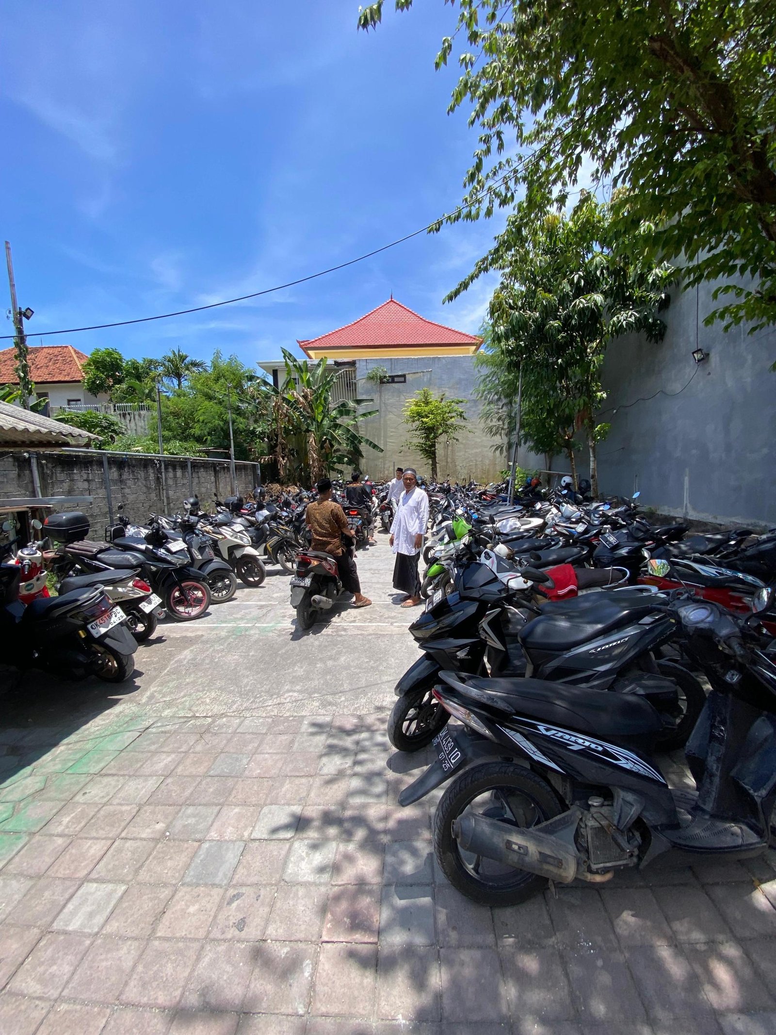 Pembebasan Lahan parkir Musholla Al Kautsar